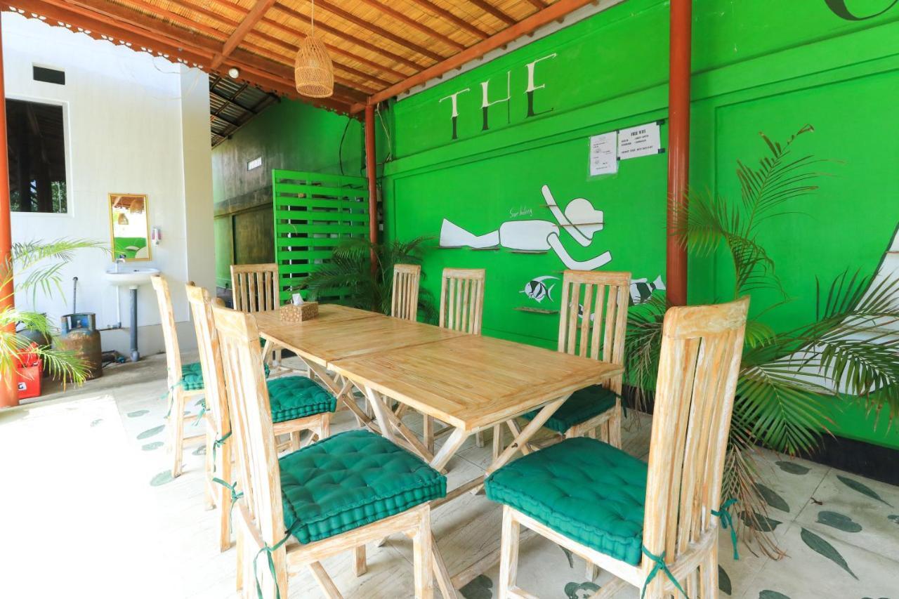 The Green Groves Hostel Nusa Lembongan  Exterior photo