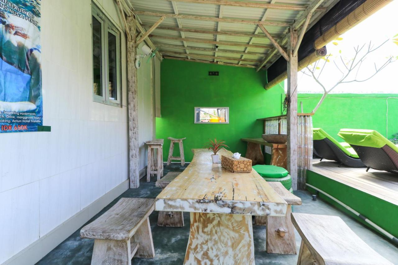 The Green Groves Hostel Nusa Lembongan  Exterior photo